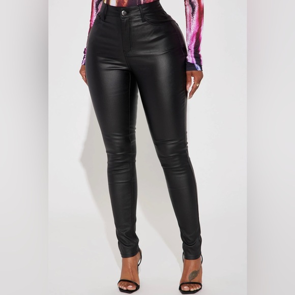 Sammie High Rise Pants - Black - Picture 2 of 5